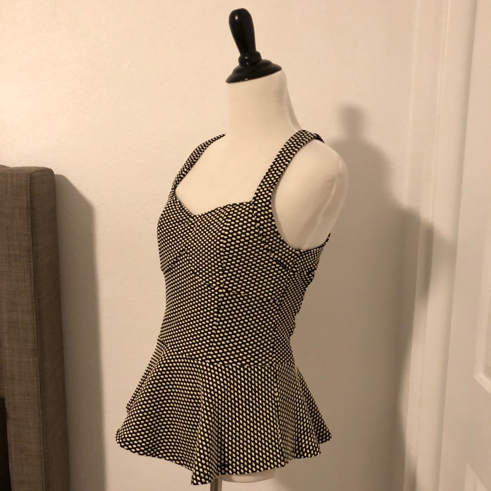 San Souci Open Back Peplum Top, Size Medium - Picture 3 of 5